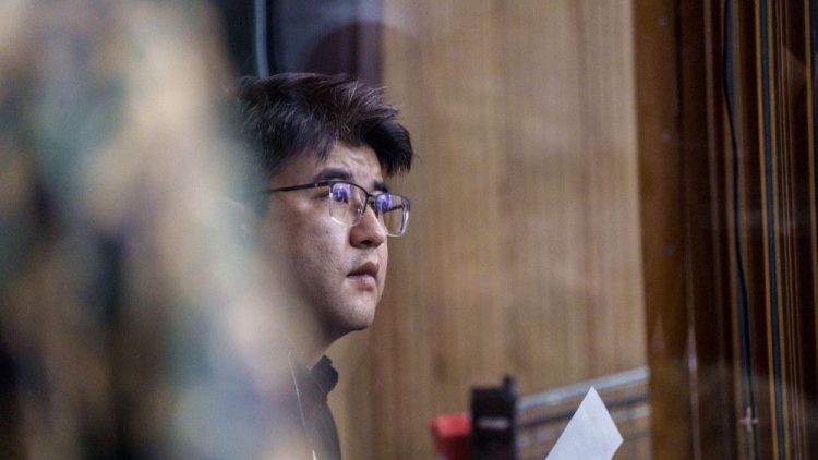 «Назарбаевтың кезіндегідей жазадан құтылмайды». Депутат Бишімбаевтың сотына қатысты пікір білдірді