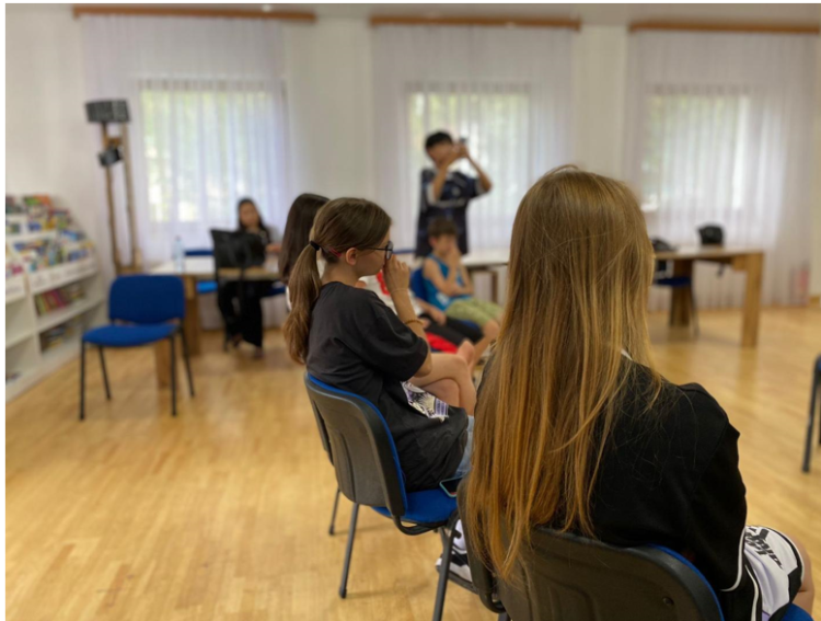 «ӘЛЕУМЕТТІК ШЕБЕРХАНА» ЖОБАСЫ АЯСЫНДА «SOS БАЛАЛАР АУЫЛЫНЫҢ» ТӘРБИЕЛЕНУШІЛЕРІНЕ АРНАЛҒАН МАРКЕТИНГТЕН КУРСТАР ӨТТІ