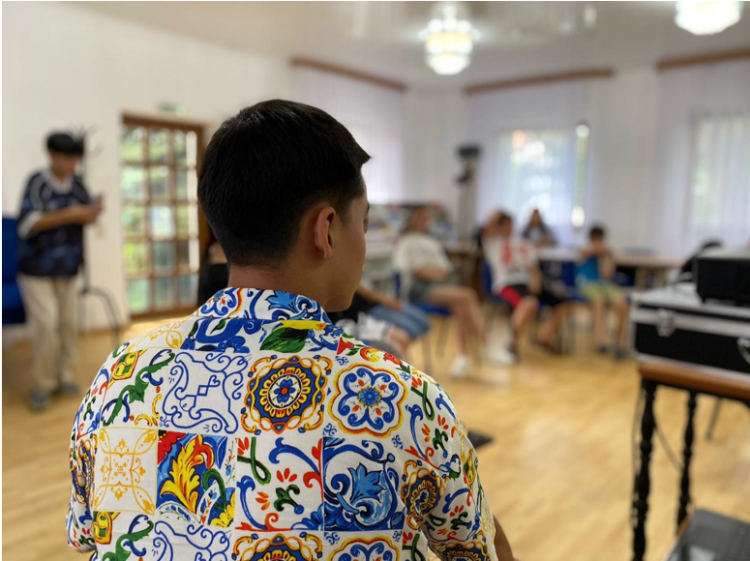 Запуск курсов по маркетингу для детей из «Детской деревни SOS» в рамках проекта «Социальная мастерская»