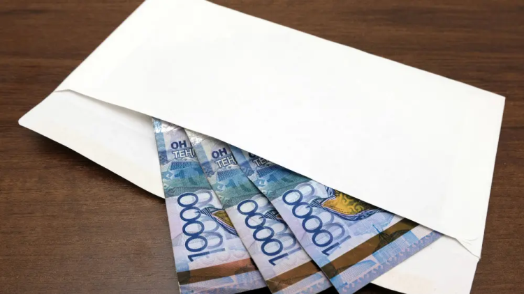 Мектепте ақша жинағандарға қандай жаза қарастырылған?