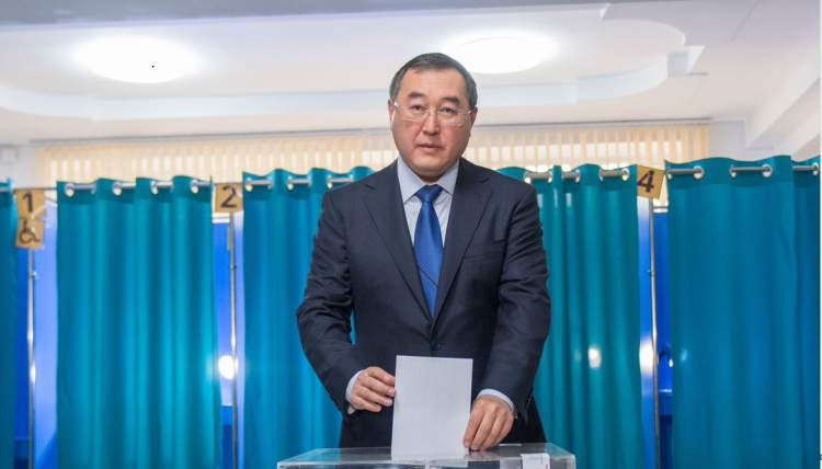 Үкімет адамдардың таңдауына байланысты жұмыс істейді — Сұлтанғазиев