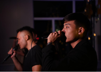 В АЛМАЛИНСКОМ КОМЬЮНИТИ ЦЕНТРЕ ПРОШЛА ОЧЕРЕДНЯЯ КУИЗ ИГРА «ALMALY NIGHT»