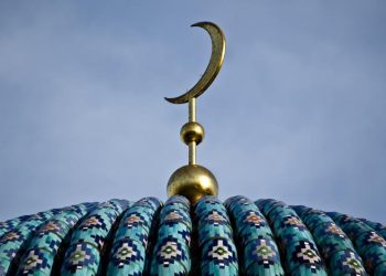 Раздувание споров вокруг жума-намаза: угроза общественному единству