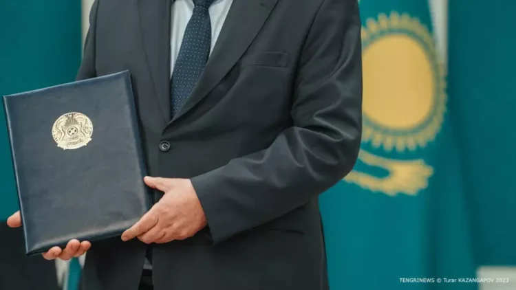 Оғаш қылығы үшін жұмыстан шыққандар дипломатиялық қызметке қайта орала алады