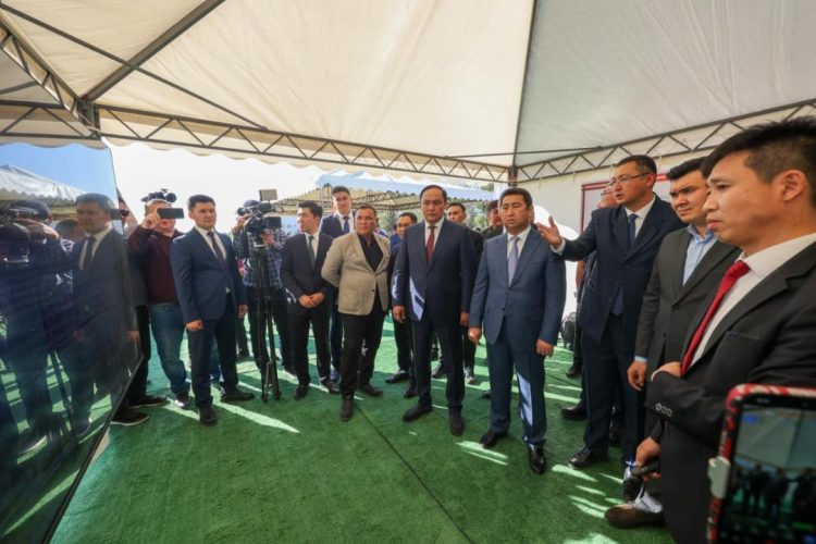 Жамбыл облысында 1 млн тонна қант қызылшасын өңдейтін зауыттың құрылысы басталды