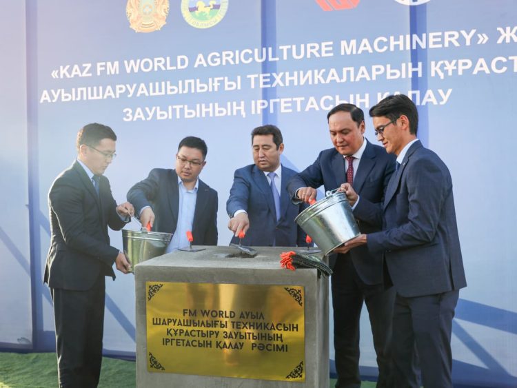 Тарихи оқиға: Жамбыл облысында қант зауытының құрылысы басталды