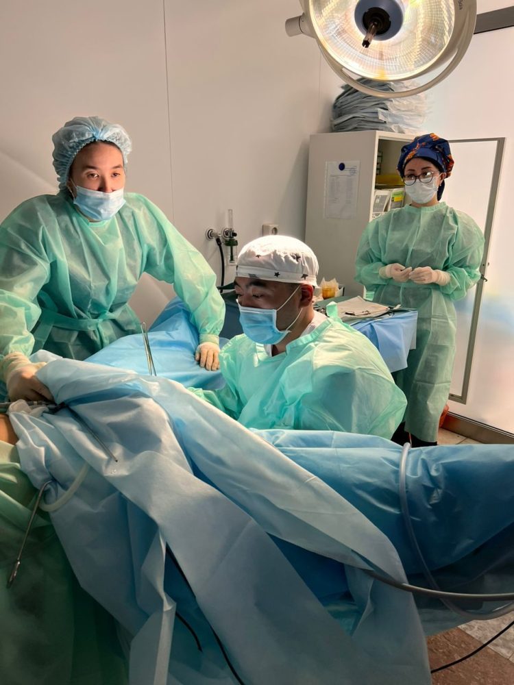 В Кербулакской районной больнице впервые проведены высокотехнологичные операции для женщин