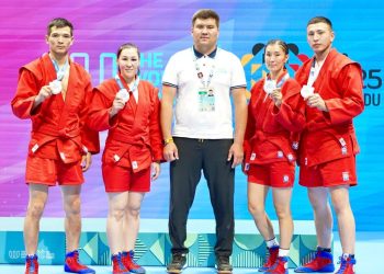 ҚЫЗМЕТ ПЕН СПОРТТЫ ҚАТАР ҚОЙҒАН ШЕНДІ АРУ