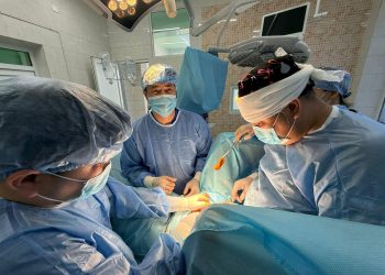 В Алматинской области успешно удалили редкую феохромоцитому