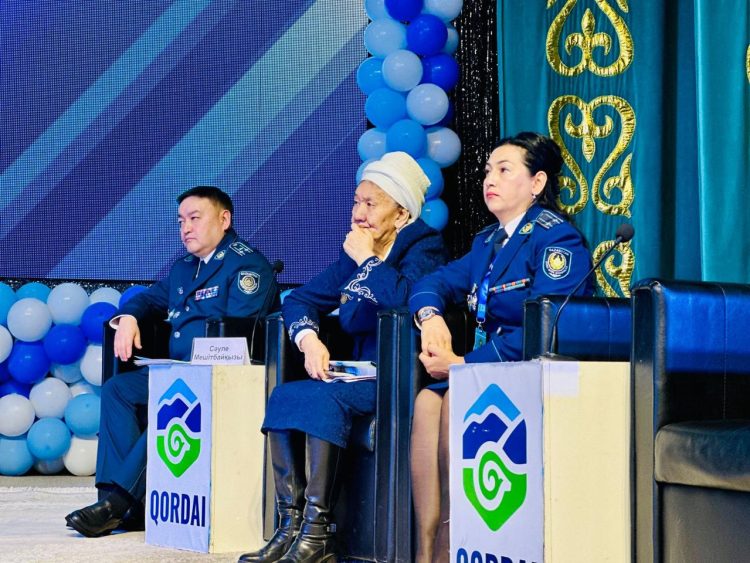 Около 10 тысяч жамбылцев получили юридические консультации: караван «Закон и порядок» побывал в 3 районах