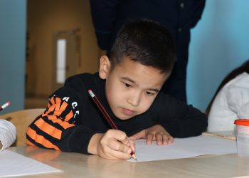 Адал полицей: балалар көзімен