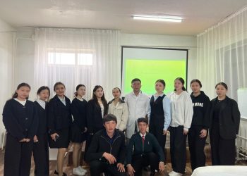 Алматы облысында мектеп оқушыларына кәсіби бағдар және алғашқы медициналық көмек көрсету дағдылары үйретіле бастады